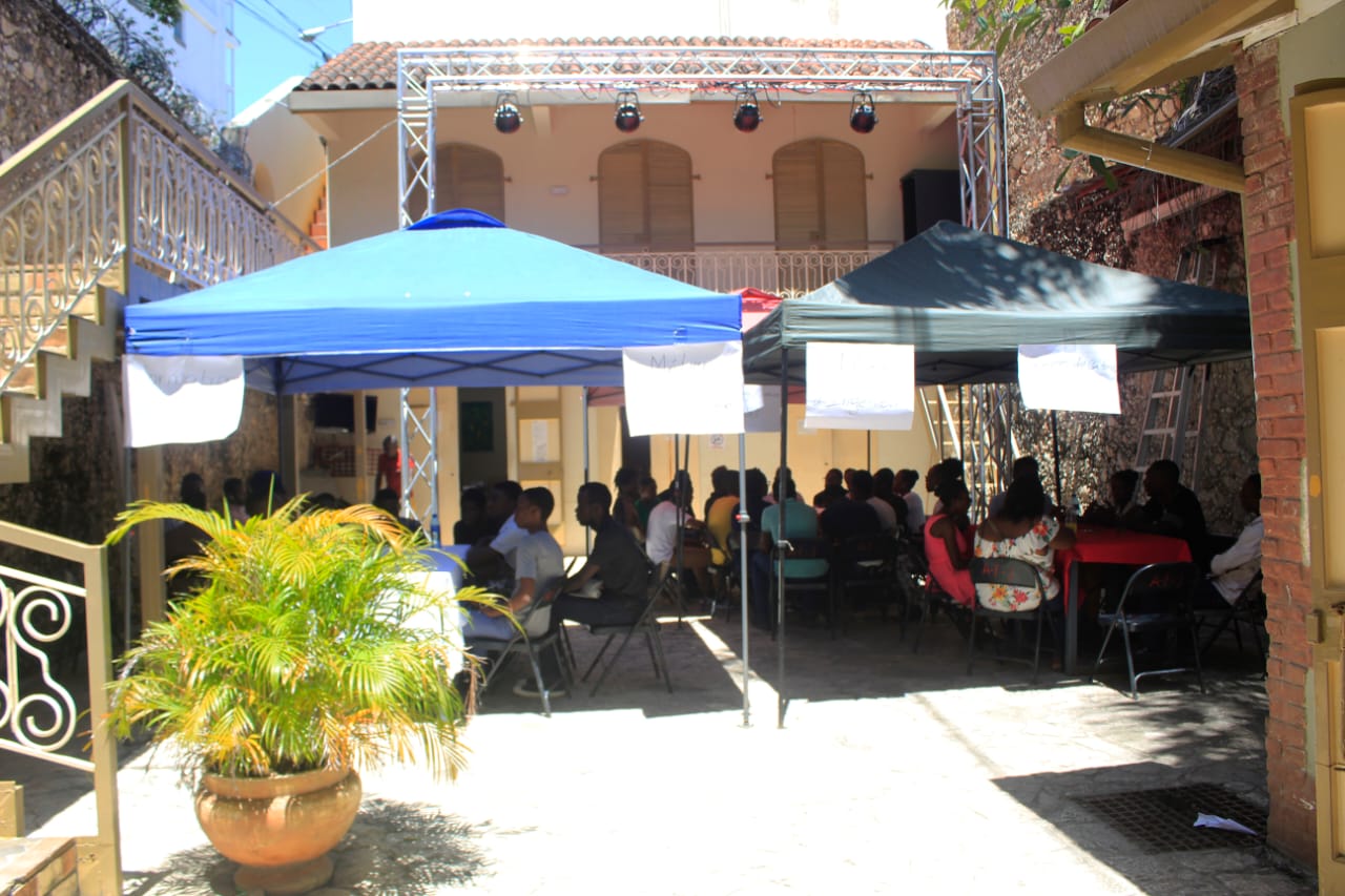 Première Foire d’orientation professionnelle et des métiers dans le Sud-Est